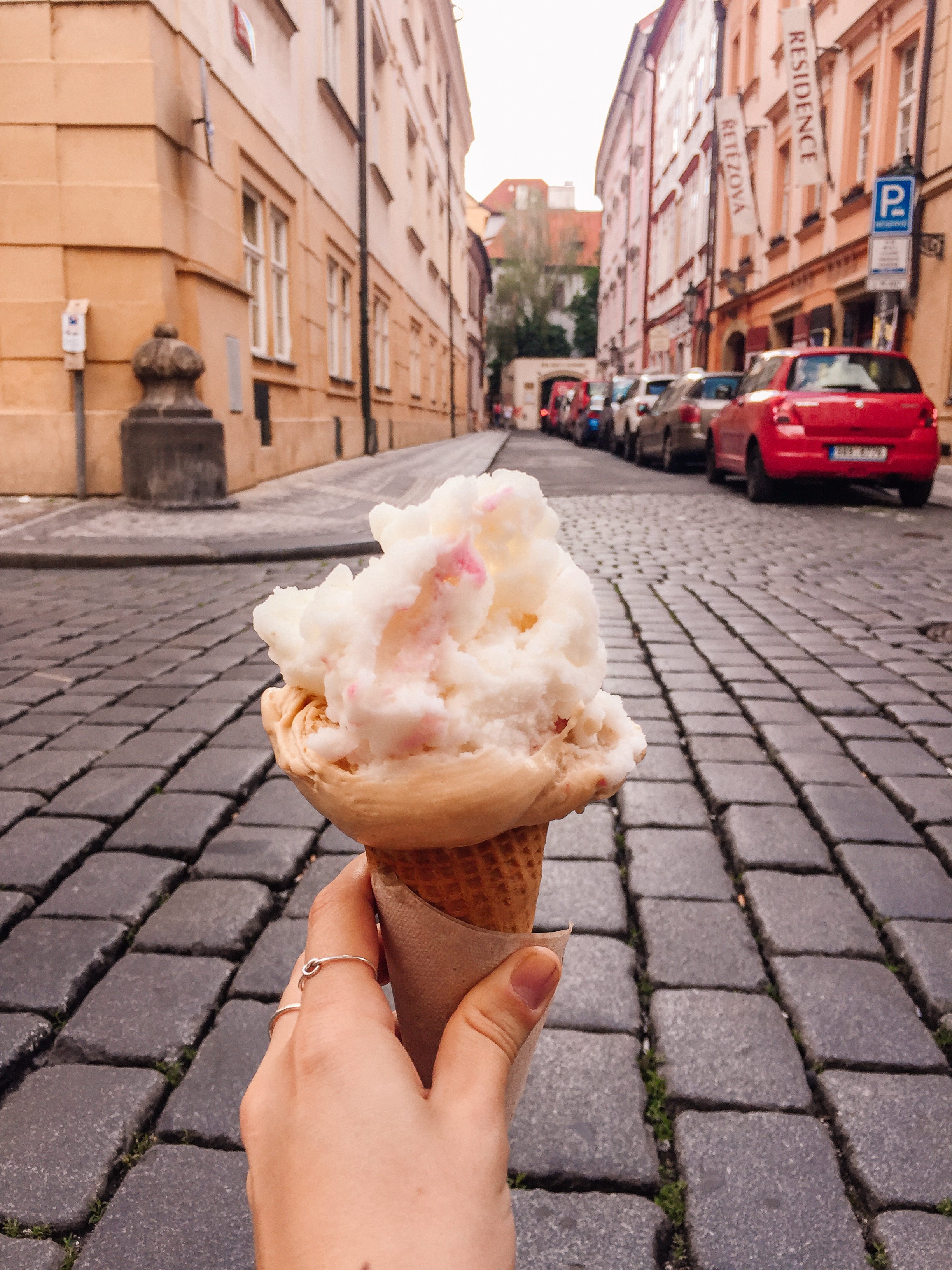 vegan essen in prag creme de la creme 